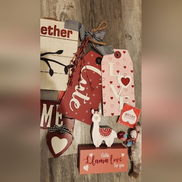 Valentine's Day Decoration   - Picture 4 of 14